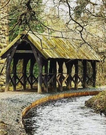 Almondell & Calderwood Country Park